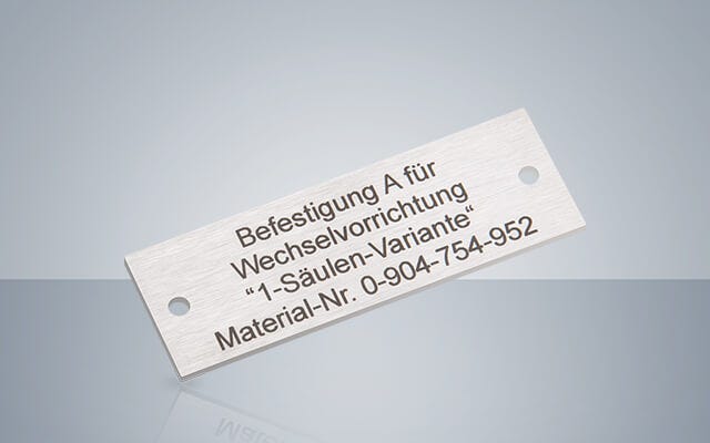 Kennzeichnungsschild aus Edelstahl mit Lasgravur Kennzeichnungsschild aus Edelstahl mit Lasgravur