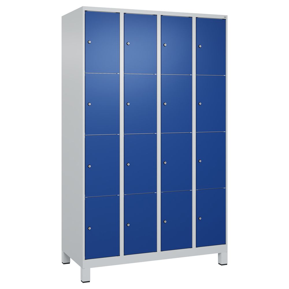 C+P Schließfachschrank Classic PLUS auf Füßen, 16 Fächer, 1950x1200x500mm lichtgrau/enzianblau