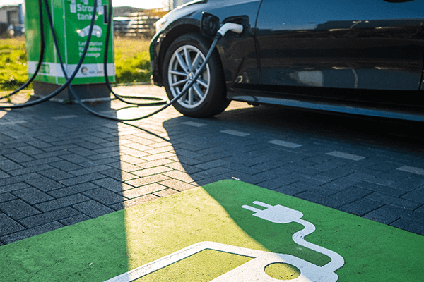 Gebäude-Elektromobilitätsinfrastruktur-Gesetz (GEIG): Was Sie ab 2025 beachten müssen