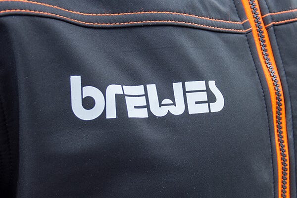 Textiltransferdruck: Perfekt für Firmenlogos und mehr